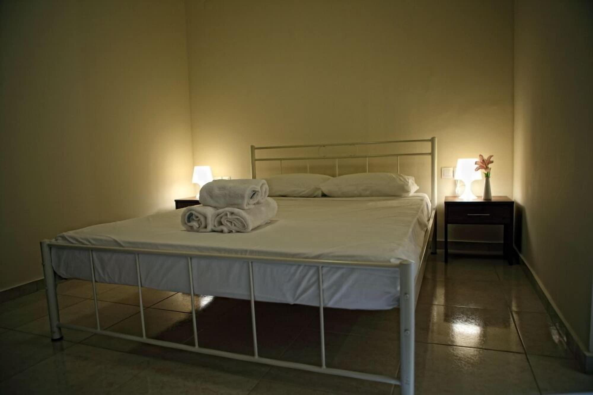 Niriides Beach Hotel Rethimnon Kamer foto