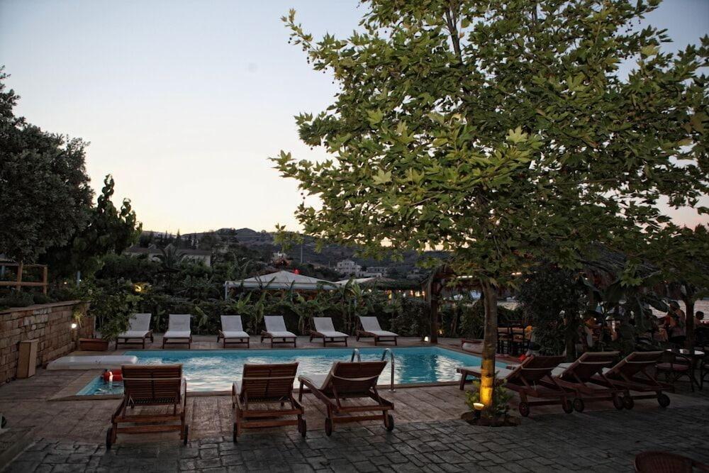 Niriides Beach Hotel Rethimnon Faciliteiten foto