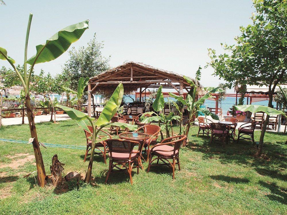 Niriides Beach Hotel Rethimnon Restaurant foto