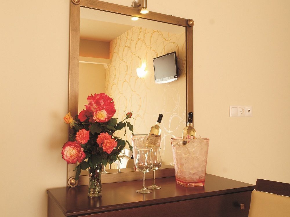 Niriides Beach Hotel Rethimnon Kamer foto